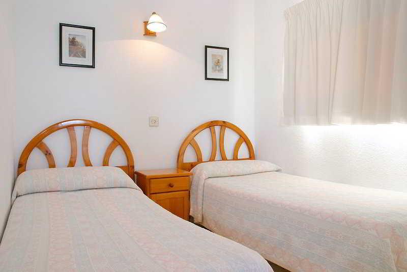 Halley Hotel & Apartments Affiliated By Melia Μπένιντορμ Εξωτερικό φωτογραφία