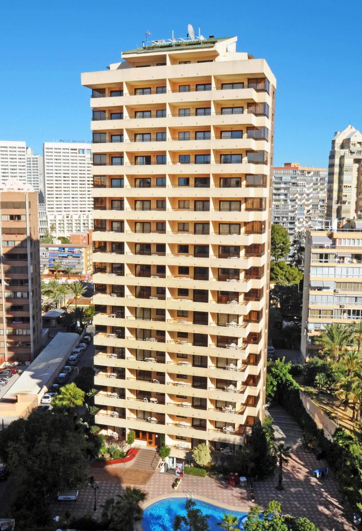 Halley Hotel & Apartments Affiliated By Melia Μπένιντορμ Εξωτερικό φωτογραφία