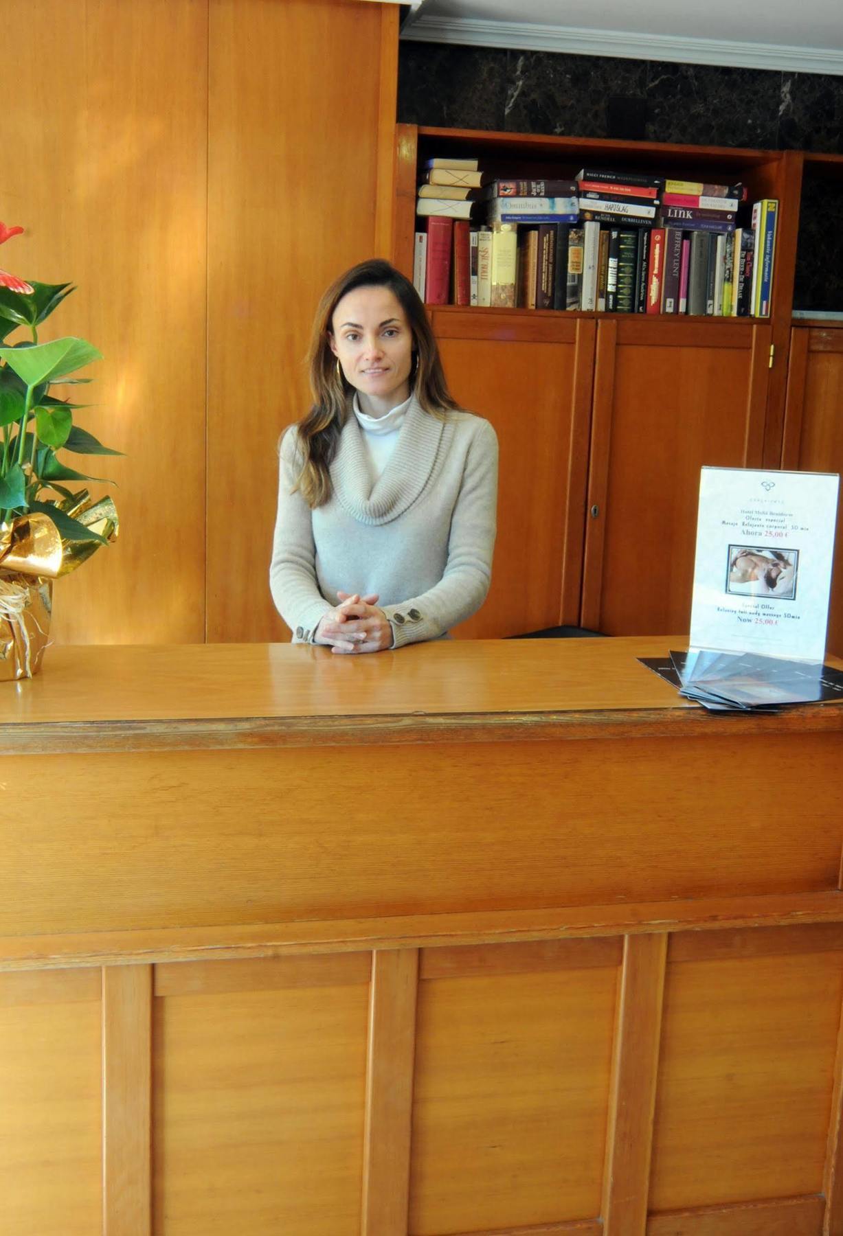 Halley Hotel & Apartments Affiliated By Melia Μπένιντορμ Εξωτερικό φωτογραφία